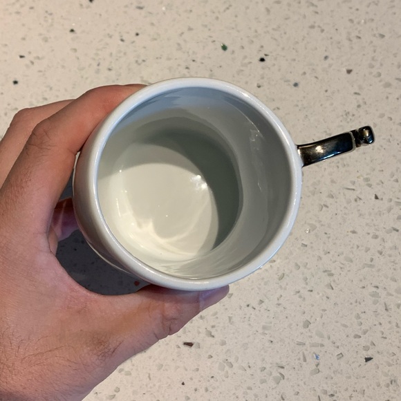 ☕️Knockout Fred Brass Knuckles Coffee Mug☕️ - Picture 4 of 5